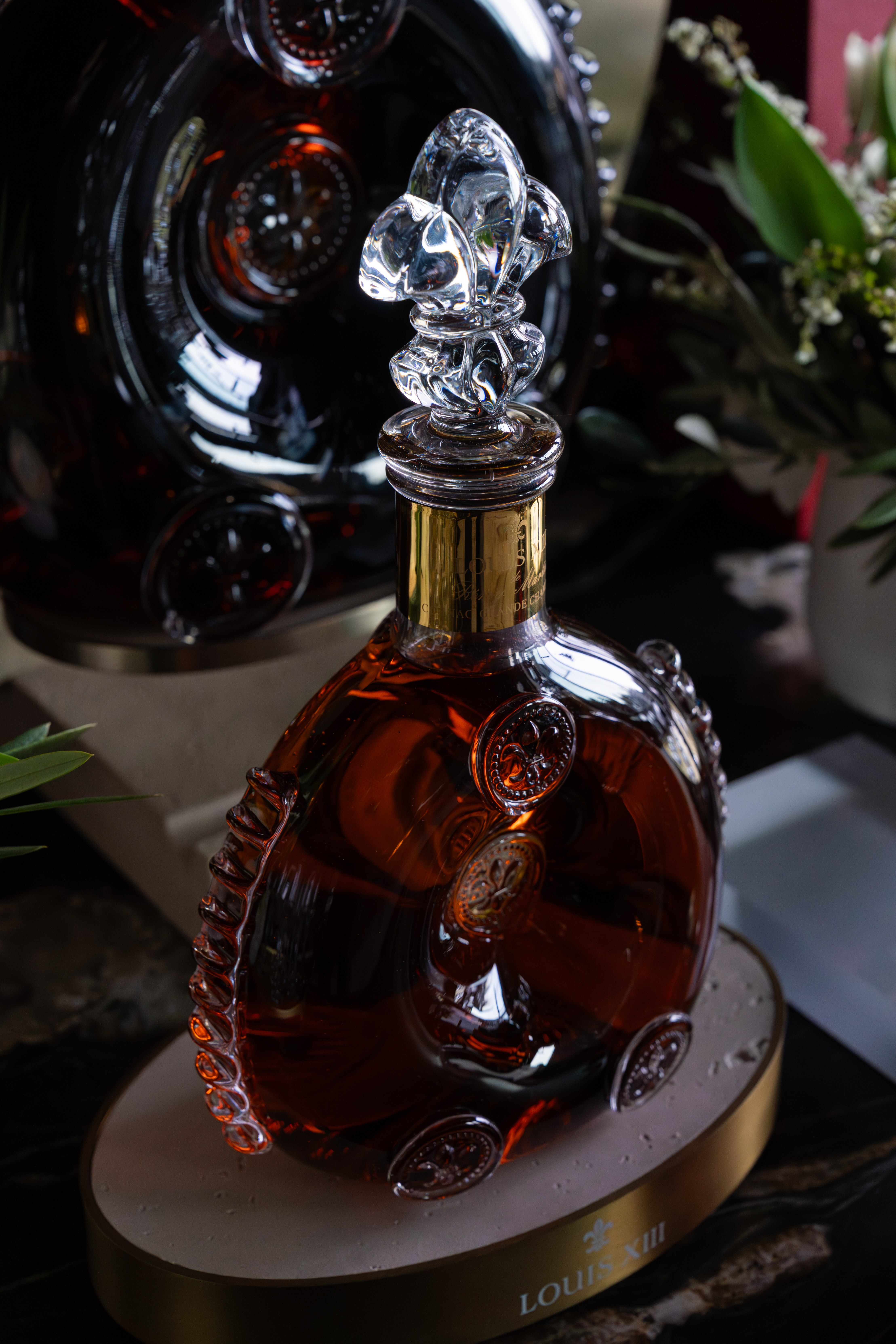 Louis XIII cognac and crystal glassware, luxury event detail photography in Toronto